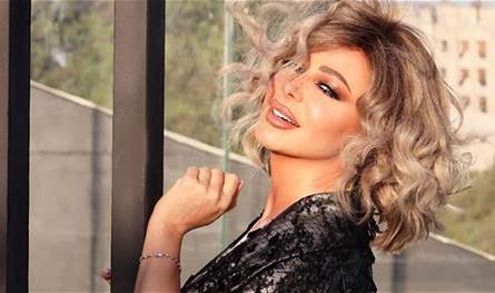 أصبحت تشبه مايا دياب.. نجمة سورية شهيرة تُفاجئ الجمهور بتغير ملامحها بسبب عمليات التجميل! (فيديو)