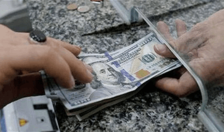 عن الودائع وإمكانية إسترجاعها.. هذا ما كشفه حاكم مصرف لبنان