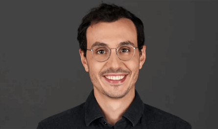 بالفيديو... شاب لبناني يدخل نادي المليارديرات