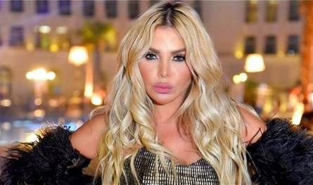 بعد انهيار سقف الفندق على رأسها.. أول ظهور لرزان مغربي شاهدوا كيف بدت (فيديو)
