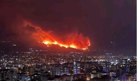 الحرائق مستعرة... اليونان تطلب مساعدة الاتحاد الأوروبي