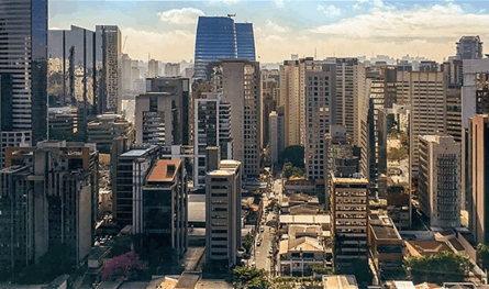 ساو باولو تحت الضغط: الرسوم الأميركية تهدد 2.7% من اقتصاد أكبر مدن البرازيل