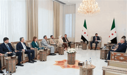 الشرع يتسلم النظام الانتخابي المؤقت.. هذه تفاصيله