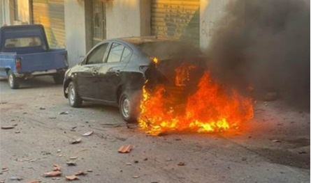 بالفيديو.. إستهداف إسرائيلي لدراجة نارية في بنت جبيل