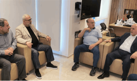 وهاب استقبل وفدًا من &quot;حزب الله&quot;.. وهذا ما دار بينهما