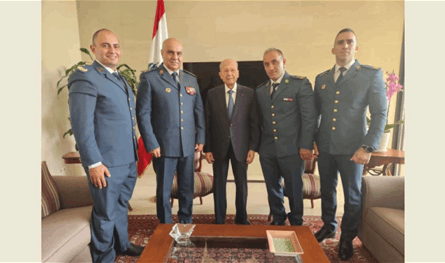 وفد عسكري هنأ الرئيس ميشال عون بعيد الجيش