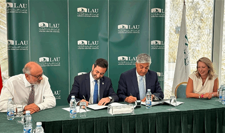 مذكرة تعاون بين LAU ومعهد واشنطن WPII