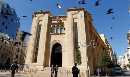 إقرار مشروع قانون اخضاع المتعاقدين في وزارة الإعلام لشرعة التقاعد