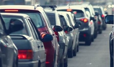 حركة المرور كثيفة.. ماذا يجري في جونية؟