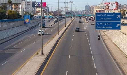 بالصورة.. حادث سير على أوتوستراد المدينة الرياضيّة