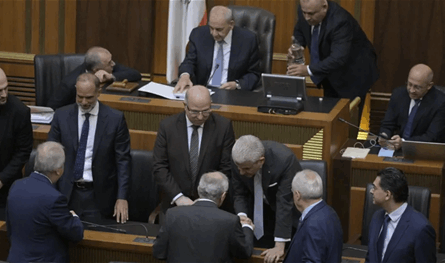 إصلاح المصارف يمرّ... سلام يمتنع عن تحديد موعد لقانون الانتظام المالي
