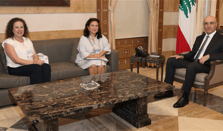 الحجار بحث التعاون مع &quot;فليحان المالي&quot; والتقى دبور في زيارة وداعية