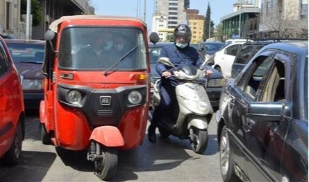 ما هي قصة &quot;التوك توك&quot; في لبنان؟ مواطنون يتحدّثون