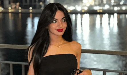 بعد &quot;أم مكة&quot; و&quot;أم سجدة&quot;... القبض على بلوغر شهيرة جدًا (فيديو)