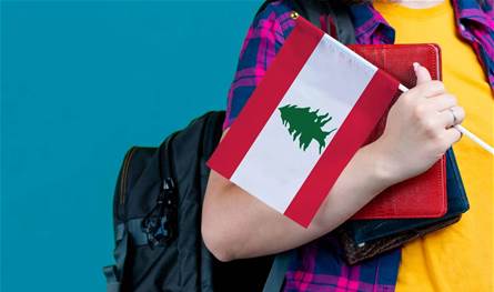 رحلة الهروب نحو الأمل: عندما يخسر لبنان أدمغته الشابة