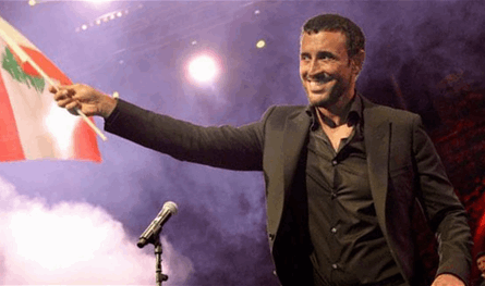 بالفيديو.. هكذا رحّب كاظم السّاهر بالسّيدة الأولى