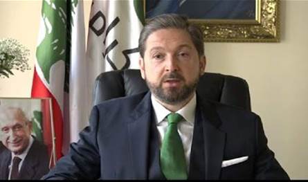 النائب كرامي لوزيرة التربية: أتمنى منح علامات استلحاق للطلاب