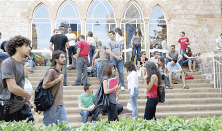 للطلاب الراغبين بالدراسة في بريطانيا.. إليكم هذا البيان 