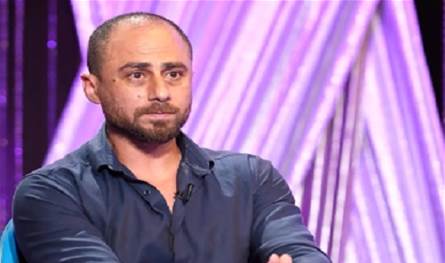 ممثل لبنانيّ يتحدّث عن زوجته: &quot;عشنا مساكنة 10 سنين وهي أكبر مني&quot;
