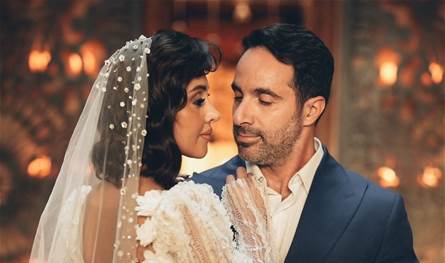 زواجهما استمر لبضعة أشهر فقط.. انفصال فنانة شهيرة عن زوجها رجل الأعمال! (صورة) 
