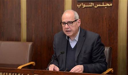 خلف: لا مواجهة للمشاريع التوسعية إلا بموقف وطني جامع