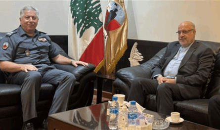 السفير الإيراني زار العميد كرنيب.. وبحث في الأوضاع العامة
