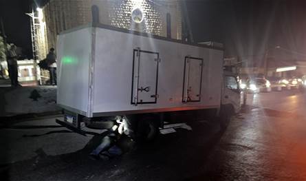 بالصورة... هذا جديد حادث الـ &quot;بيك آب&quot; على طريق عاريا