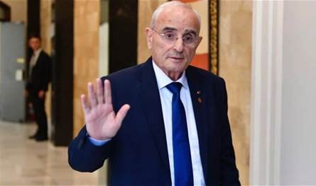 بعد فيديو لكلام منسوب إليه.. بيانٌ من وزير الدفاع
