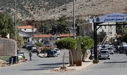 شاحنات حاولت الدخول إلى لبنان عن طريق التزوير.. هذا ما تحمله!