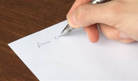 نجم يثير قلق متابعيه برسالة مؤثرة.. ماذا جاء فيها؟
