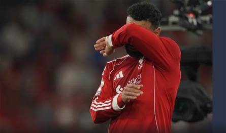 بعد مباراة فريقه ليفربول.. صلاح يبكي إليكم السبب
