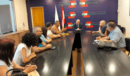 مطالب العاملين في المستشفيات الحكومية على طاولة حيدر