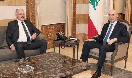 وزير الداخلية بحث قضايا إنمائية مع 3 نواب ورئيسي بلديتي بيروت ودوما