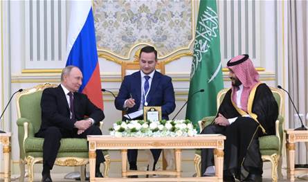 اتصال هاتفي بين بوتين وبن سلمان.. تنسيق حول النفط واستعراض للاتصالات مع ترامب