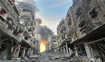 غزة بين الحرب والمفاوضات: خلافات على صفقة الرهائن تعيق وقف النار