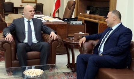 مسعد من بعبدا: أبديت ثقتي بأداء الرئيس عون في ملف حصرية السلاح