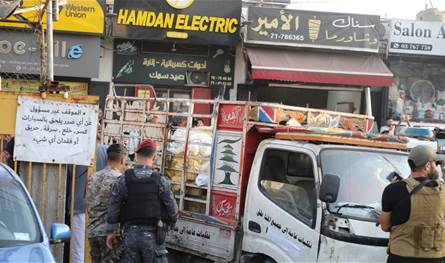 سلام يرحّب بانطلاق عملية تسليم السلاح الفلسطيني: الدفعة الأولى وُضعت بعهدة الجيش