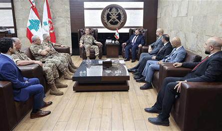 قائد الجيش استقبل وفدًا من وزارة الطوارئ السورية شاكرًا دعم إخماد حرائق الساحل