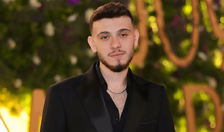 &quot;رح تطلعونا من تيابنا&quot;.. الشامي منزعج من جواز سفره