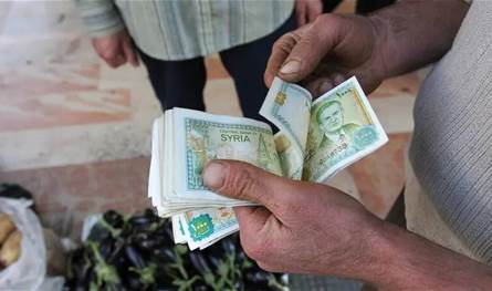 هل إزالة صفرين من الليرة السورية ستنقذها؟