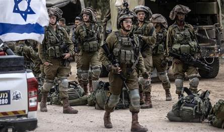 اعتقلهم خلال الحرب… الجيش الإسرائيلي يُفرج عن 13 فلسطينيًا من غزة (فيديو)