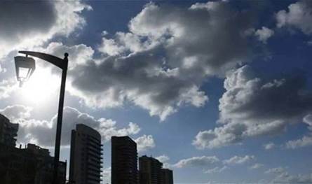 أول &quot;شتوة&quot;.. أمطار متفرقة ستضرب لبنان في هذا الموعد