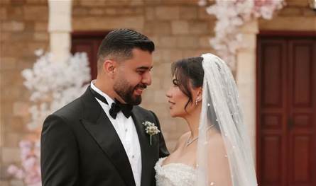 بحضور ناصيف زيتون نجم &quot;ذا فويس&quot; العراقي يحتفل بزفافه في لبنان.. وعروسه تخطف الأنظار (فيديو)