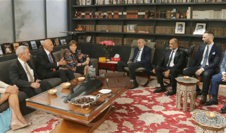 في كليمنصو.. جنبلاط استقبل براك