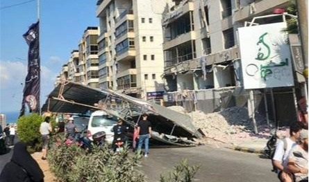 في الضاحية الجنوبية.. سقوط سور حديدي لأحد الابنية على المارة 