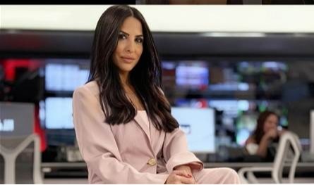 كانت متواجدة في مؤتمر براك.. إعلامية الـ MTV  جويس عقيقي ترد على الانتقادات (صورة)