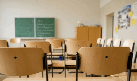 المدارس تفتح أبوابها مجدداً وسط ارتفاع في التسجيل والأسعار