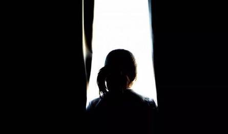 مُهددة بالطرد من منزلها.. هذا ما كشفته ممثلة شهيرة