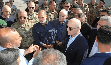 وزراء الدفاع والداخلية والأشغال تفقدوا المعابر الشمالية واطلعوا على إجراءات مغادرة اللاجئين السوريين