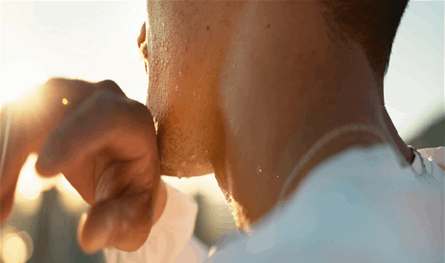 فرط التعرق أثناء الراحة.. لا تتجاهلوه
